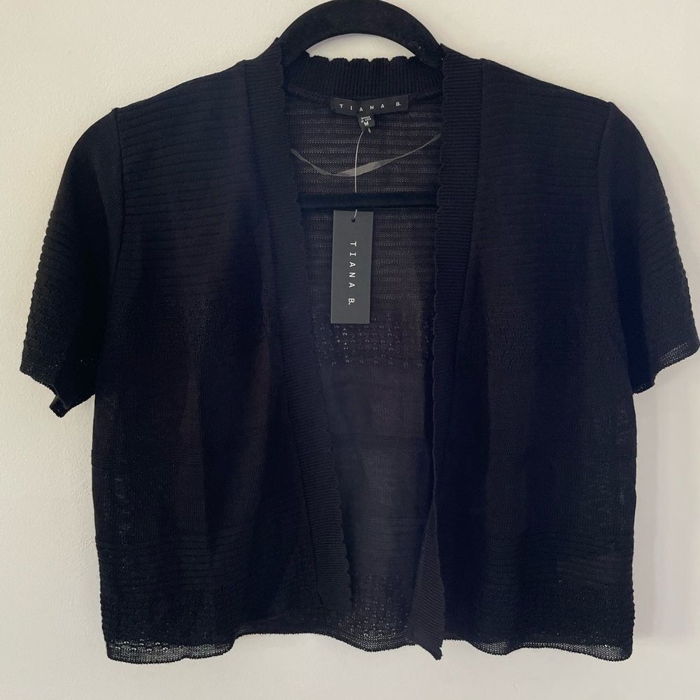 Tiana B. Cropped cardigan NWT size medium black